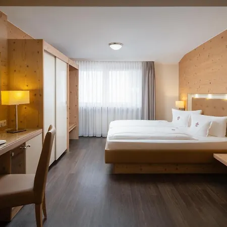 Ringhotel Winzerhof فندق Rauenberg (Baden-Wurttemberg)