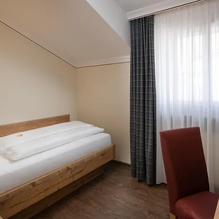 Отель Ringhotel Winzerhof Rauenberg (Baden-Wurttemberg)