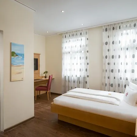 Ringhotel Winzerhof Szálloda Rauenberg