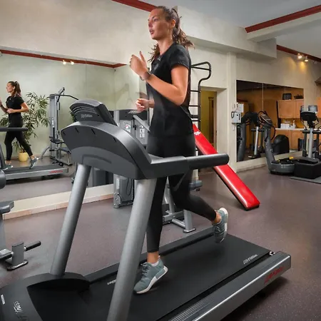 文泽霍夫酒店 酒店