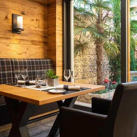 文泽霍夫酒店 4*