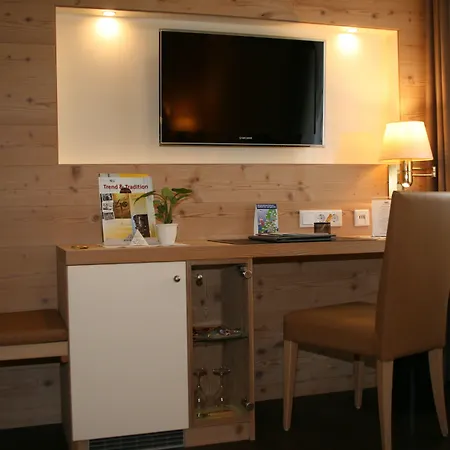 فندق Ringhotel Winzerhof