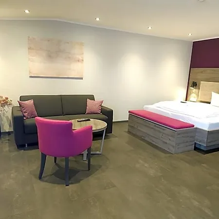 Ringhotel Winzerhof 4*