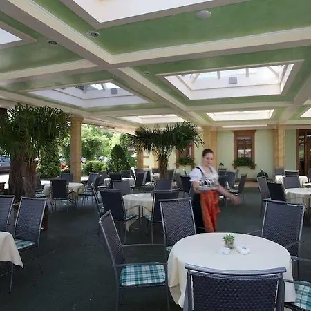 Ringhotel Winzerhof Hotel 4*