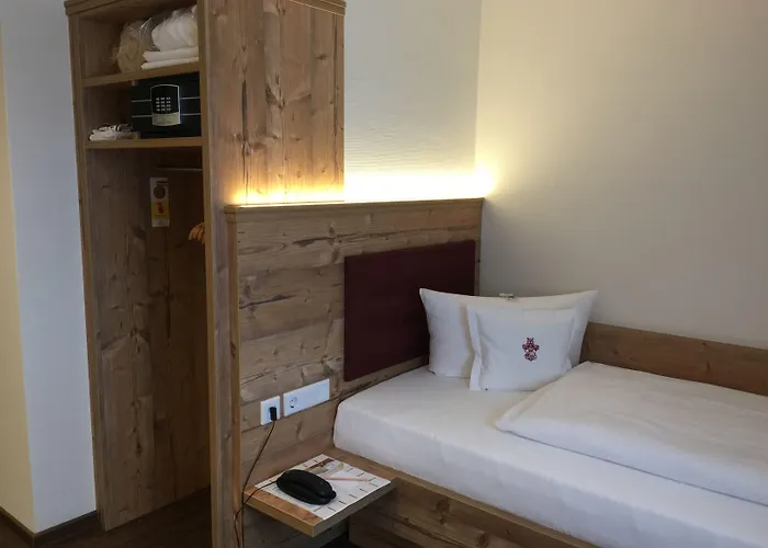 Ringhotel Winzerhof 4*