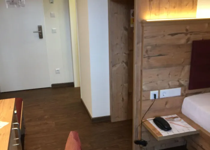 Ringhotel Winzerhof Hotell Rauenberg (Baden-Wurttemberg)