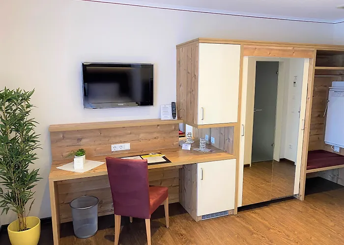 Ringhotel Winzerhof 4*